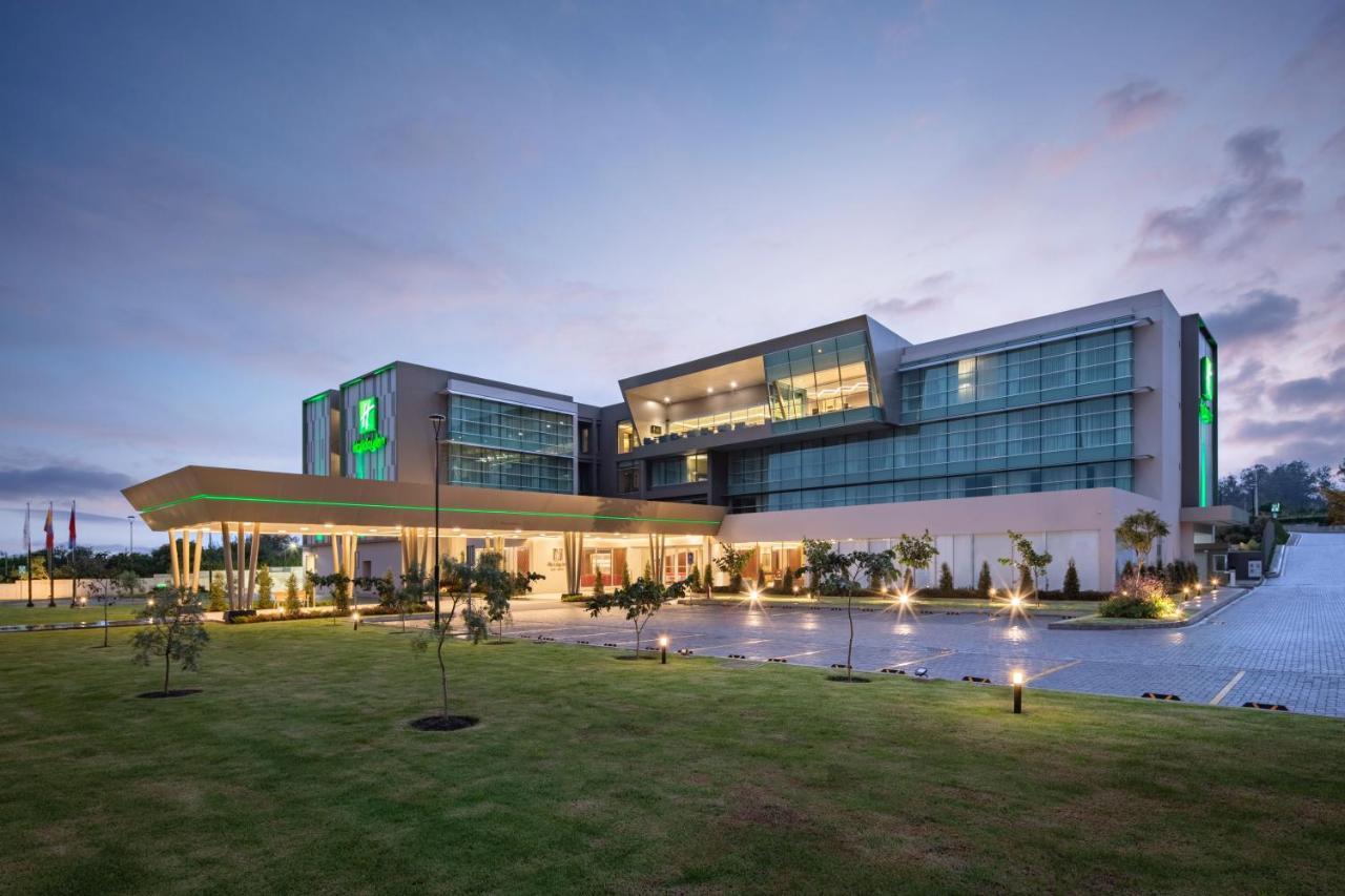 Holiday Inn - Quito Airport By Ihg タバベラ エクステリア 写真 Holiday Inn & Suites