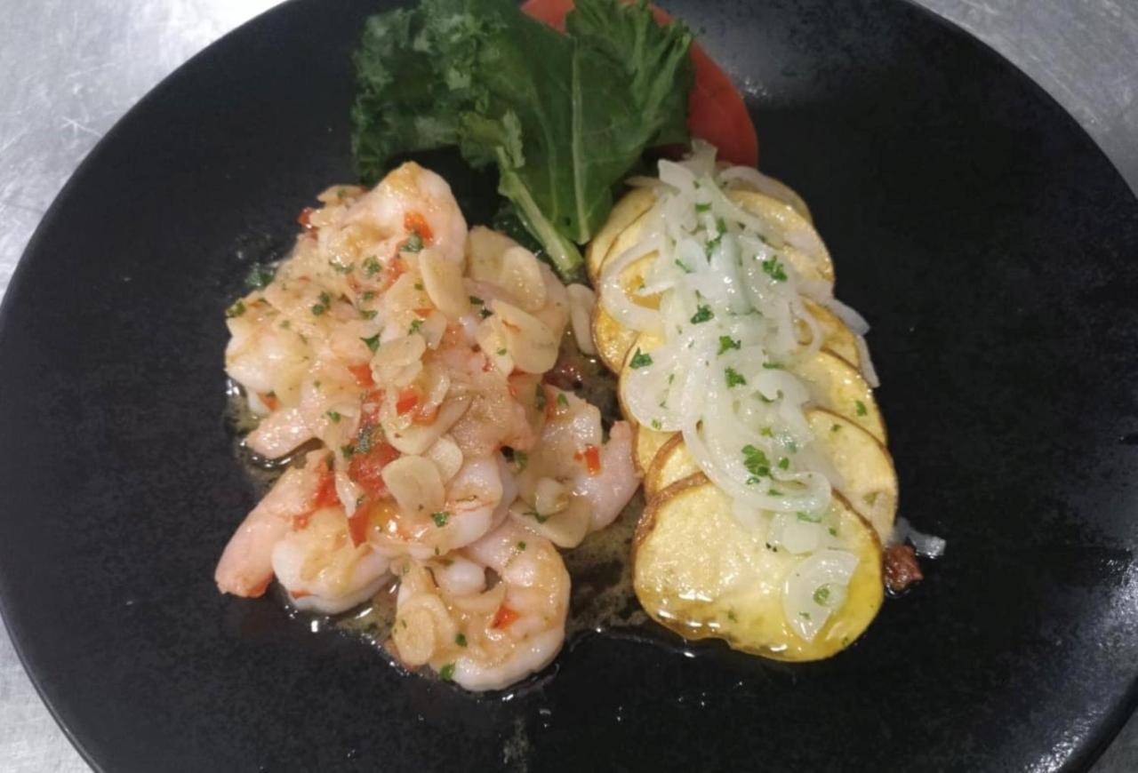 Holiday Inn - Quito Airport By Ihg タバベラ エクステリア 写真 Shrimp and scallop